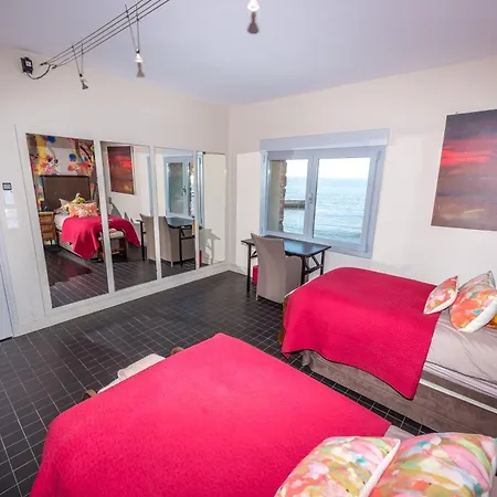 Toowoomba Boat House Ferienhaus La Garonnette-Plage