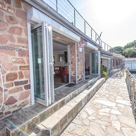 Holiday home Toowoomba Boathouse La Garonnette-Plage